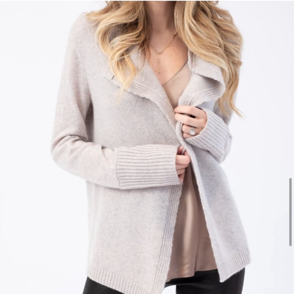 NWT Inhabit Cashmere Cardigan in twill, Size XS
